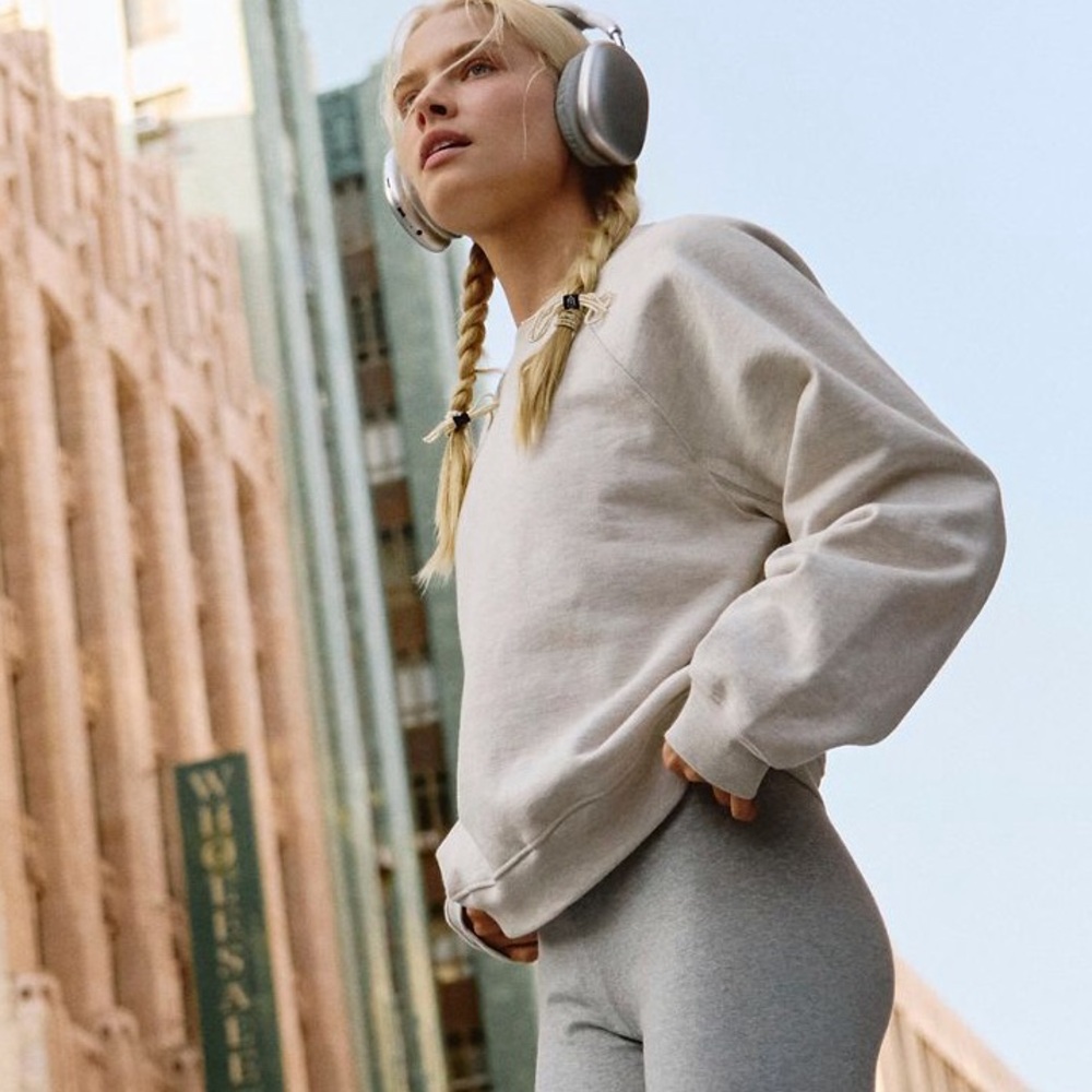 Free People movement for the win sweatshirt sweater oatmeal cream Heather - Picture 2 of 5